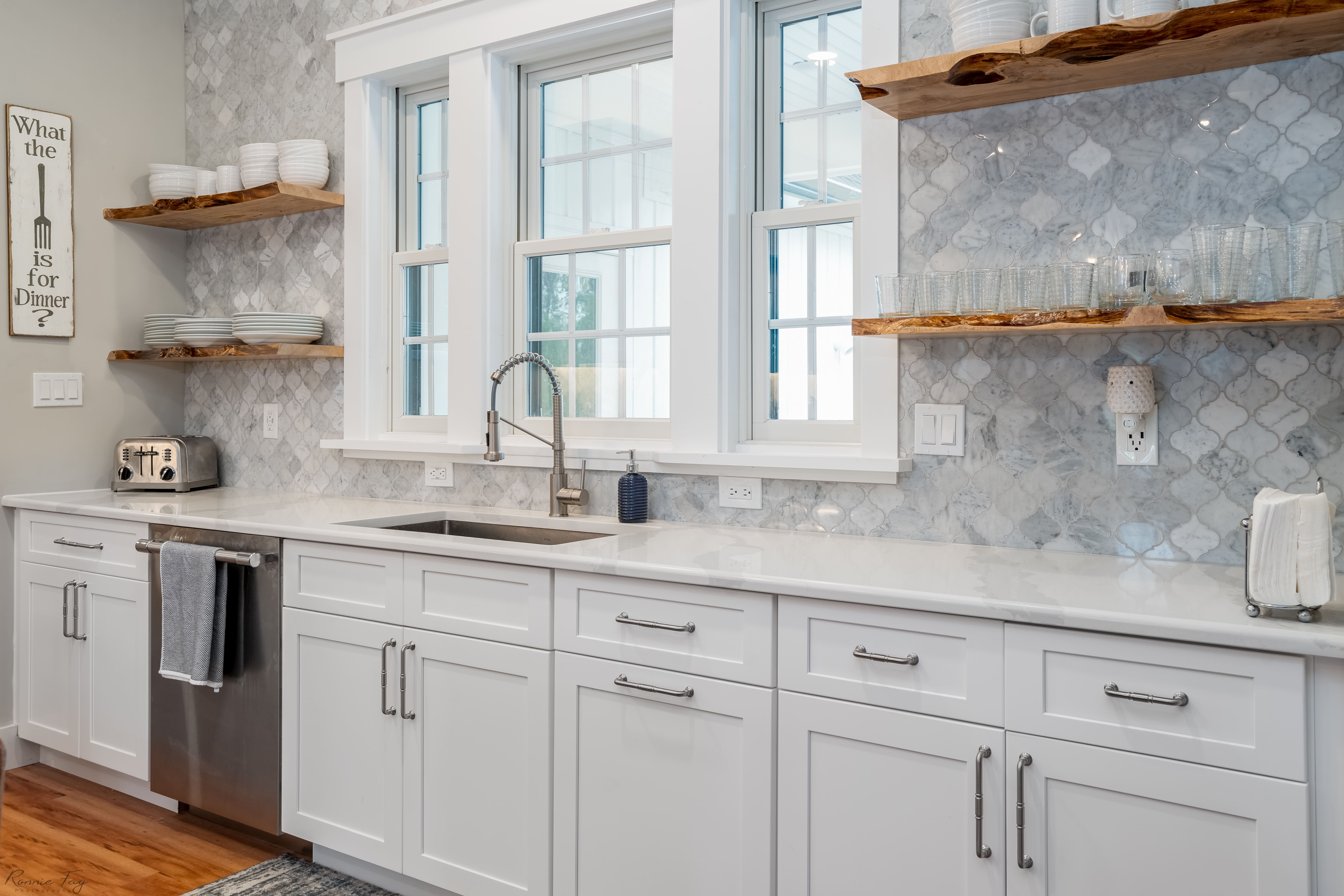 Modern kitchen cabinetry with hardware — Cape May County, NJ