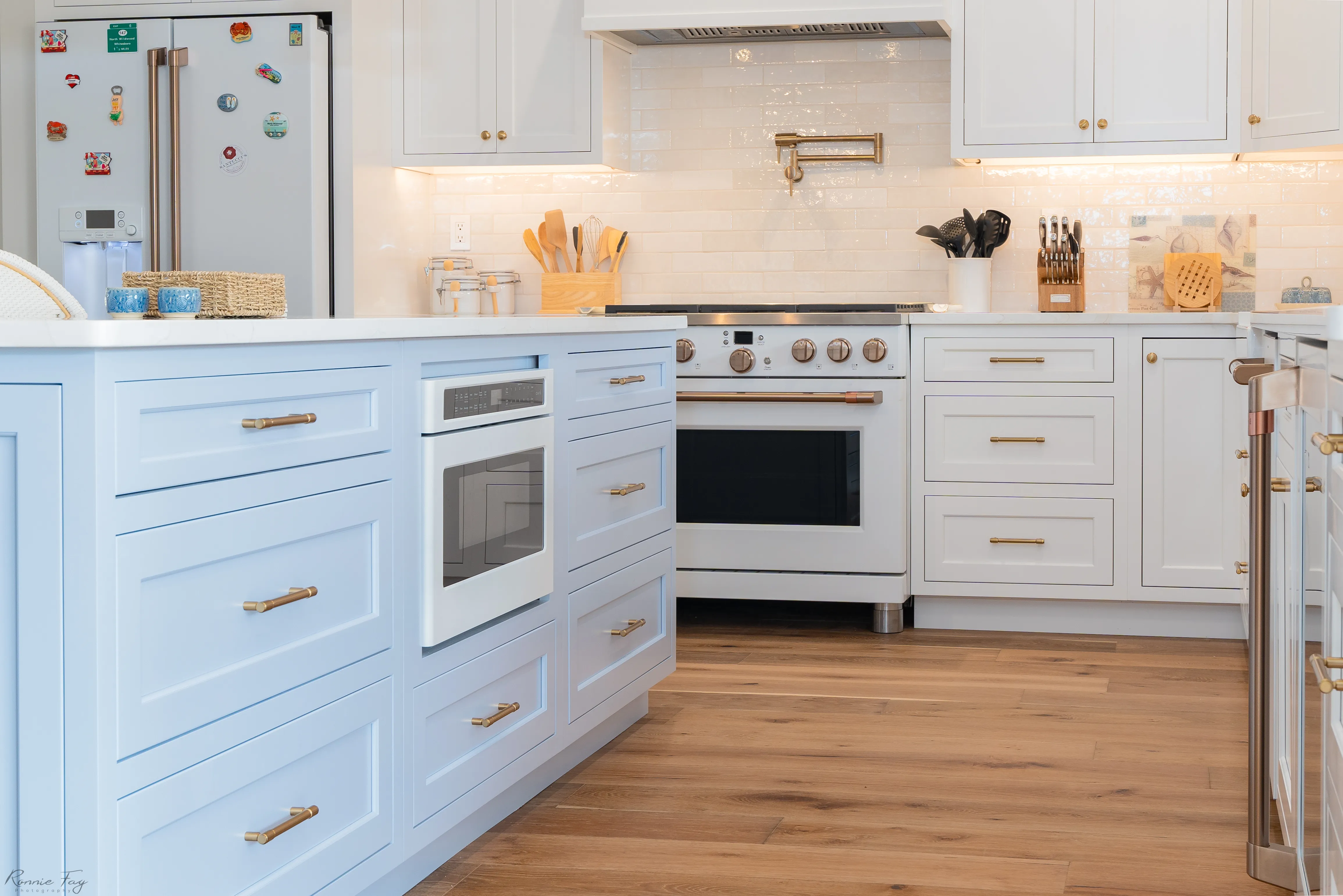 Kitchen cabinets — Avalon, NJ